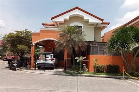 5Br House and Lot For Sale With Roof Terrace in Talamban.